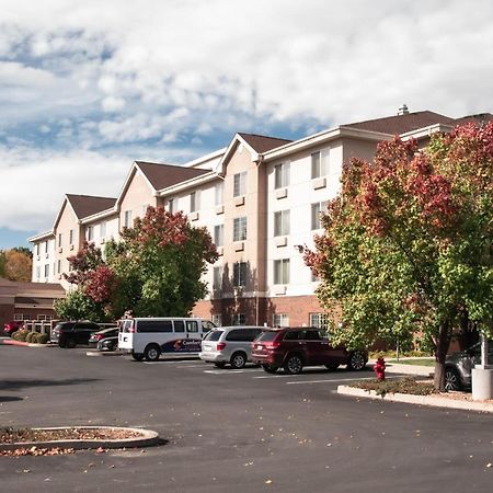 Comfort Suites Airport Salt Lake City Exterior photo